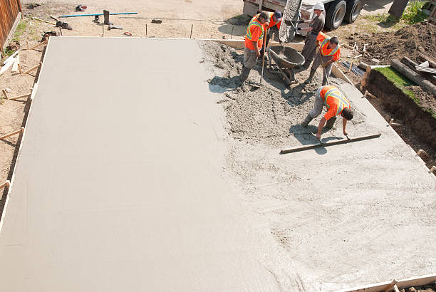 Best Commercial Concrete Services in Holbrook, AZ